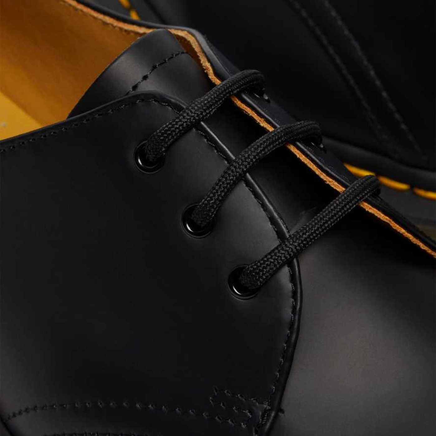 Sapato Dr. Martens 1461 em Preto