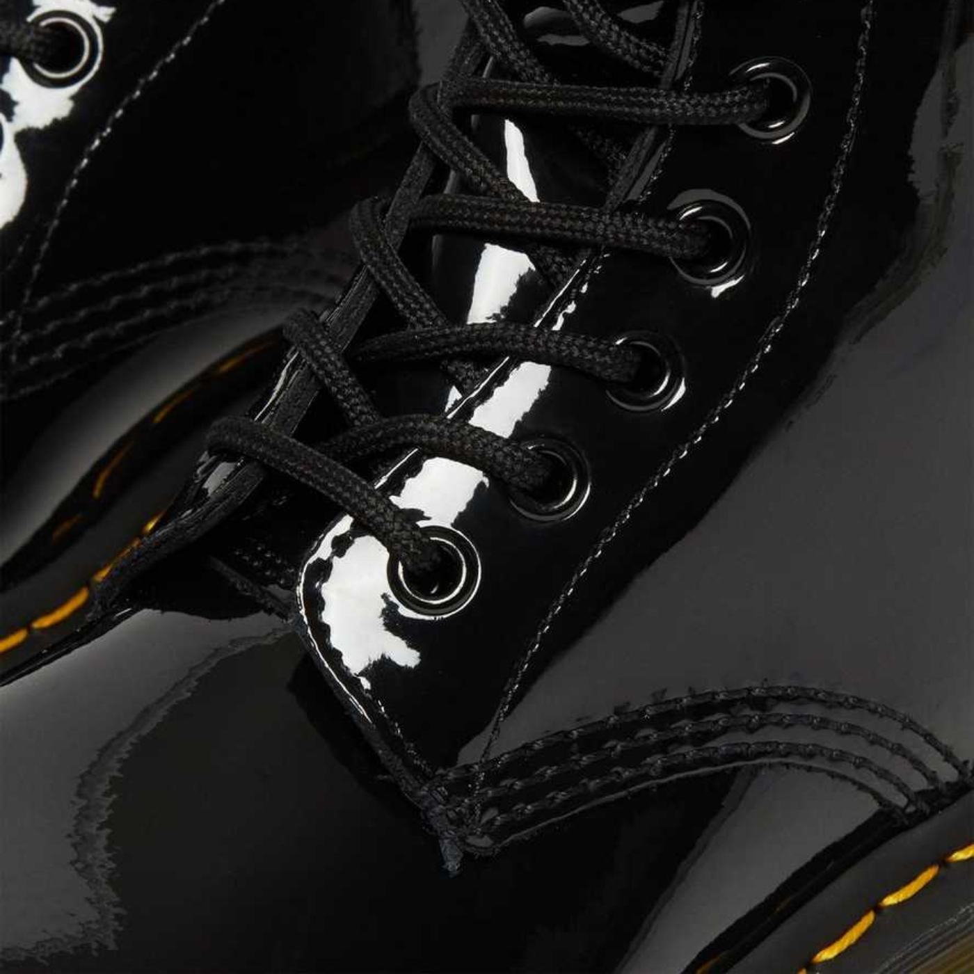 Bota 1460 Lamper Dr. Martens