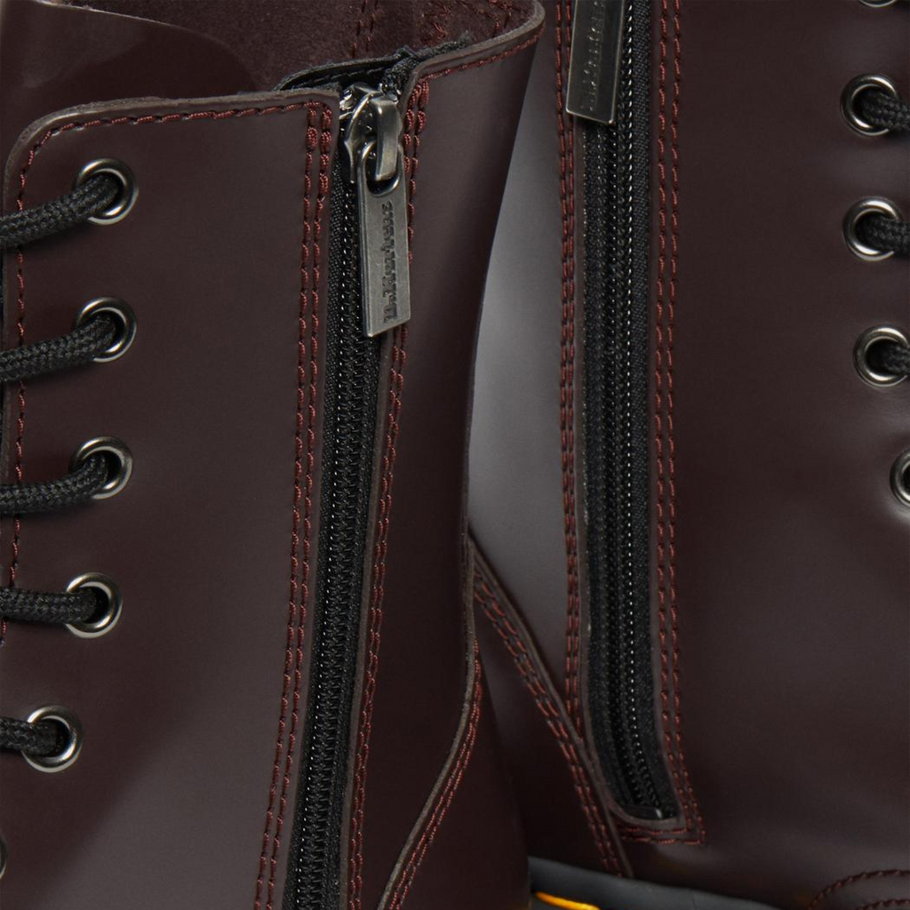 Bota de mulher Dr. Martens 1460 Jadon em Burgundy