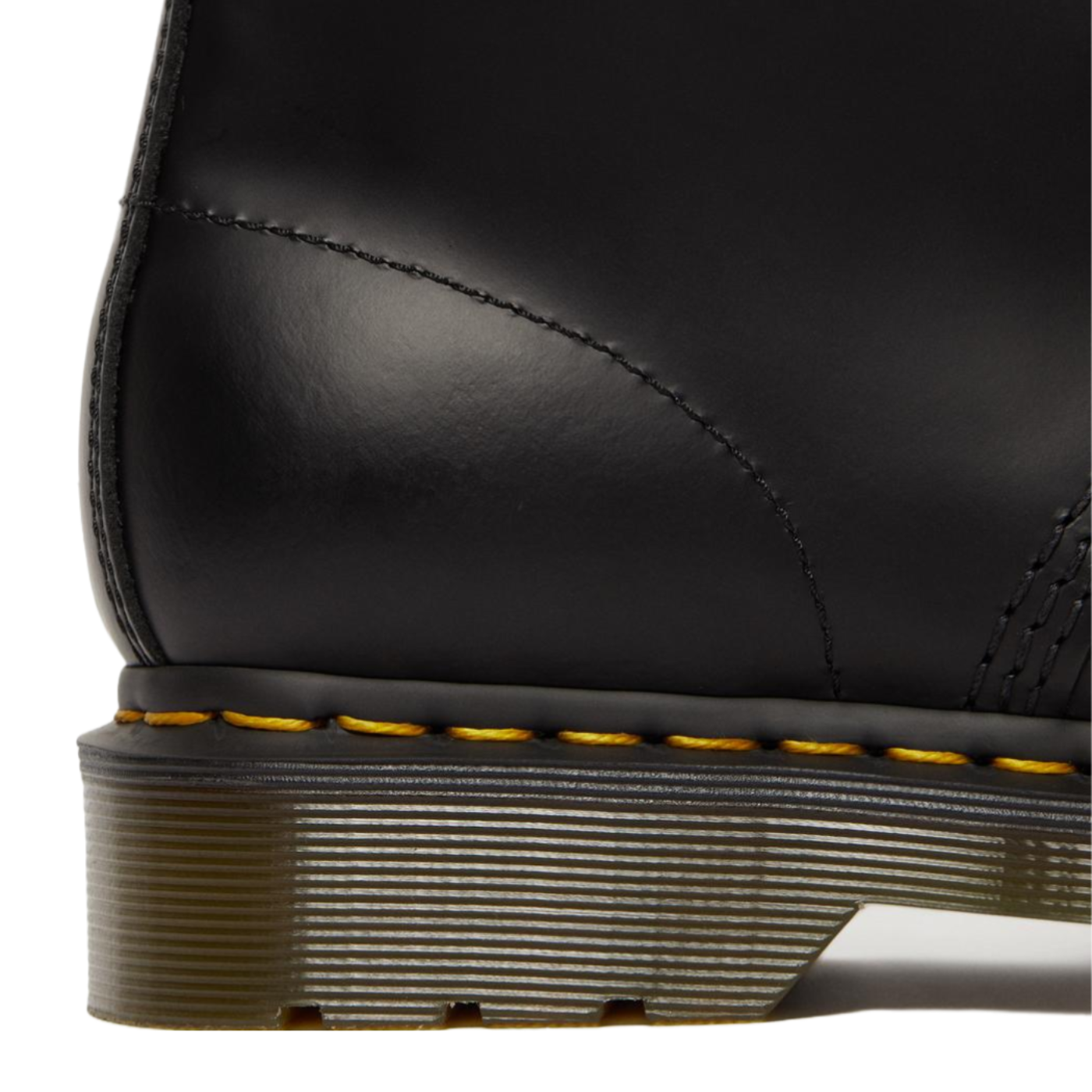 Bota Dr. Martens 1460 YS 101 em Preto